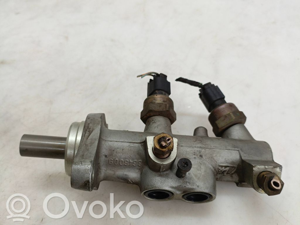 Volvo S80 Cilindro de freno maestro 