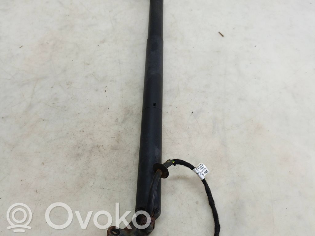 Porsche Macan (95B) Tailgate/trunk strut/damper 