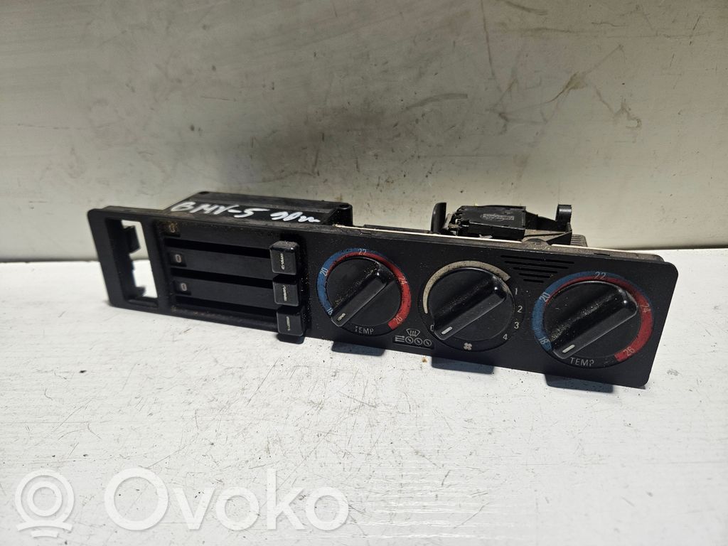 BMW 5 E34 Climate control unit 