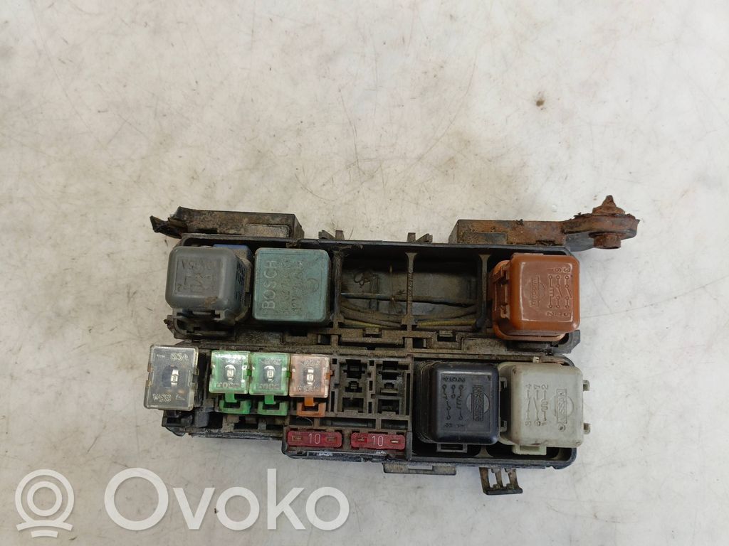 Nissan Terrano Fuse box set 