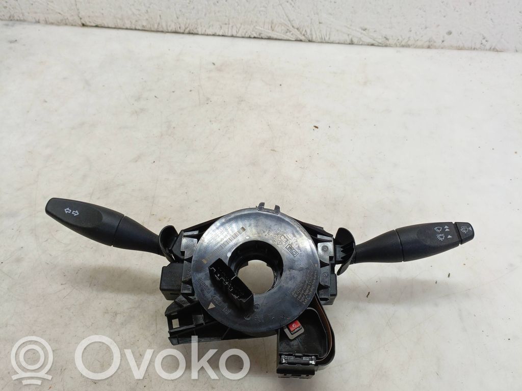 Ford Focus Commodo, commande essuie-glace/phare 