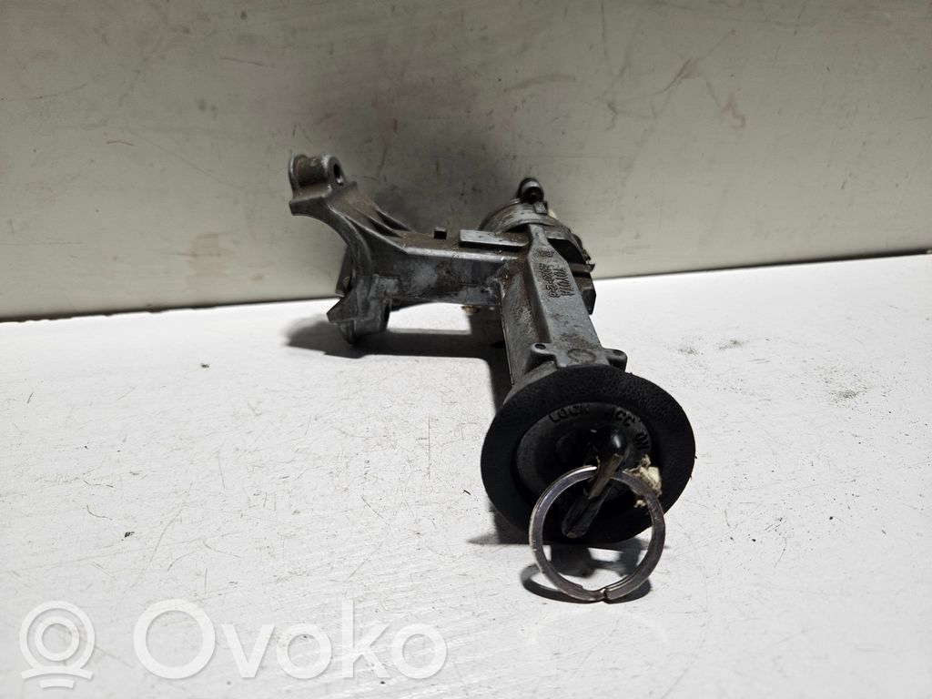 Toyota Corolla E90 Ignition lock 