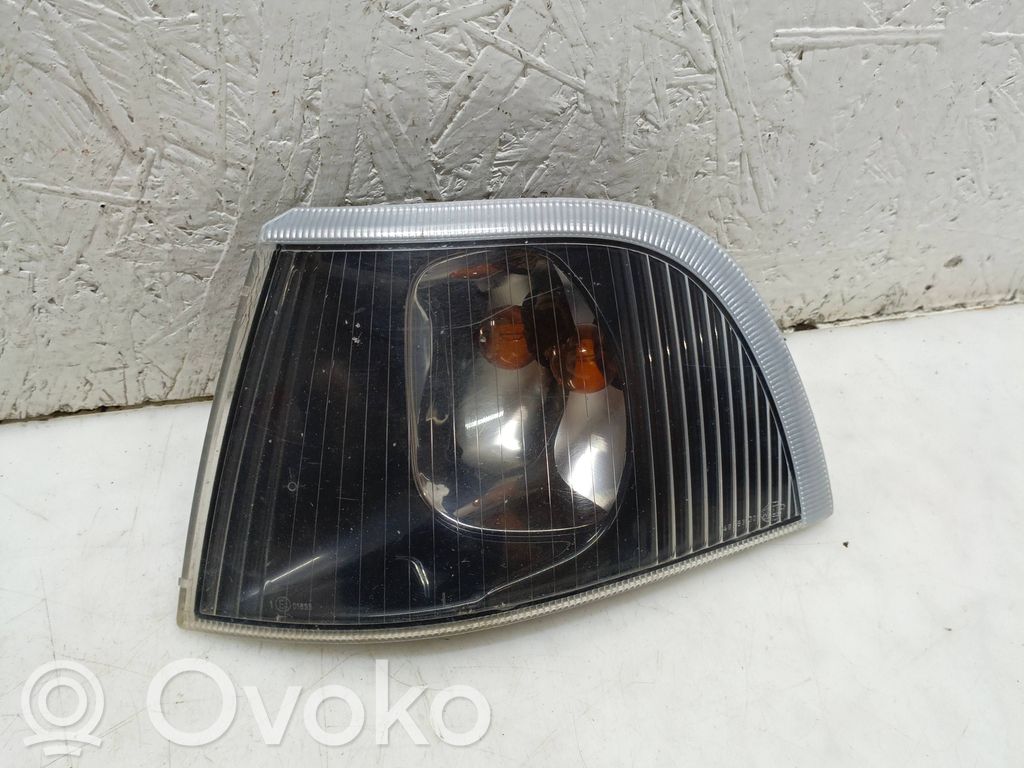 Volvo S40, V40 Front indicator light 