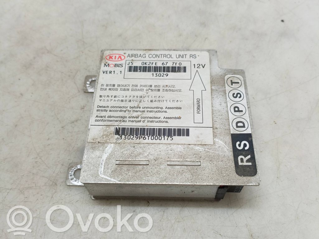 KIA Carens I Airbag control unit/module 