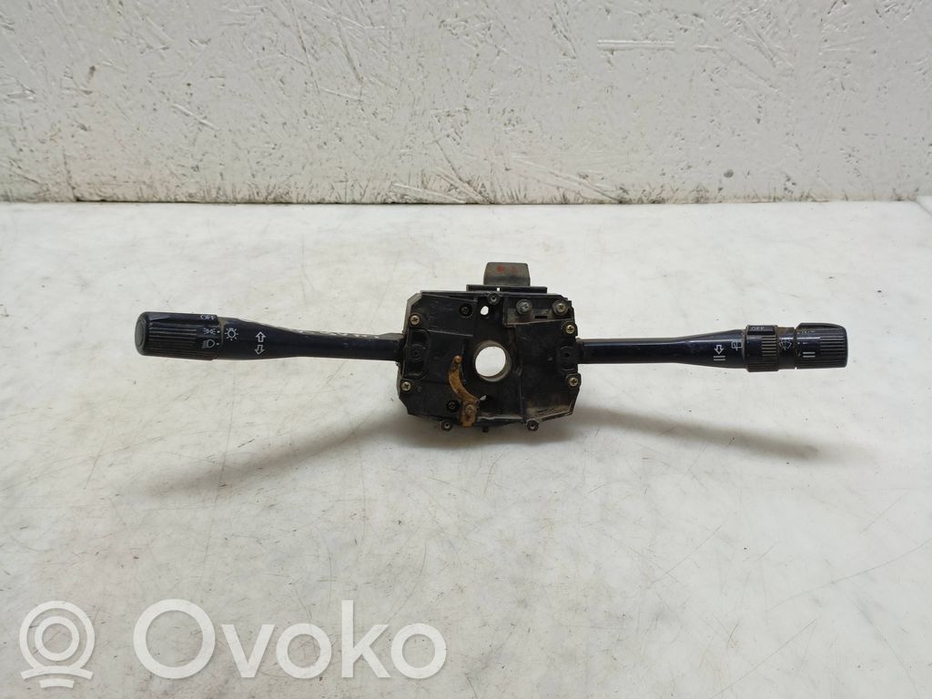 Honda Civic Suuntavilkun vipu 