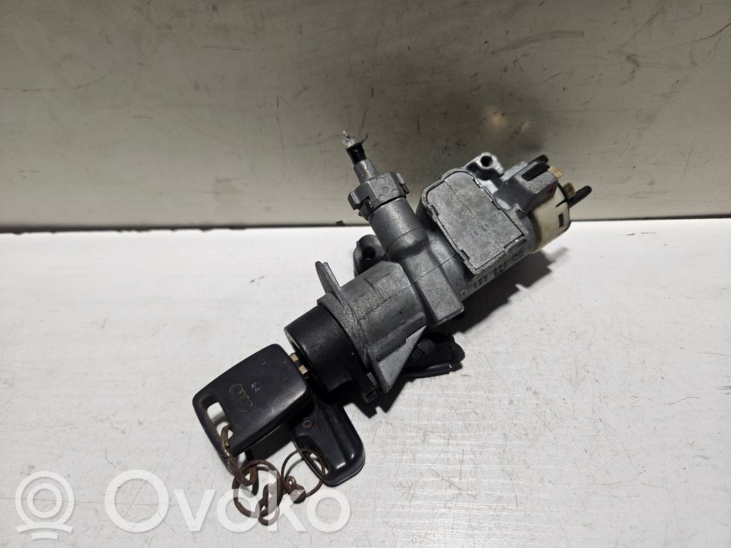 Audi A4 S4 B5 8D Virtalukko 