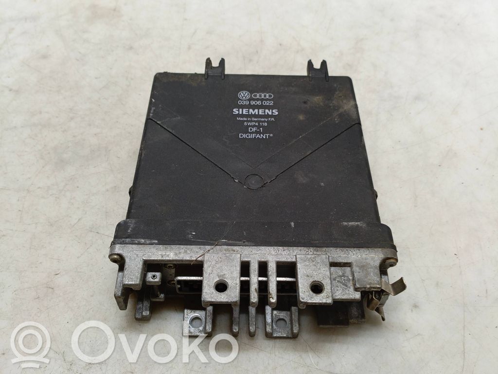 Engine control unit/module   039906022,5WP4118,DF1
