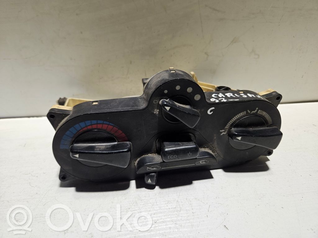 Mitsubishi Carisma Climate control unit 