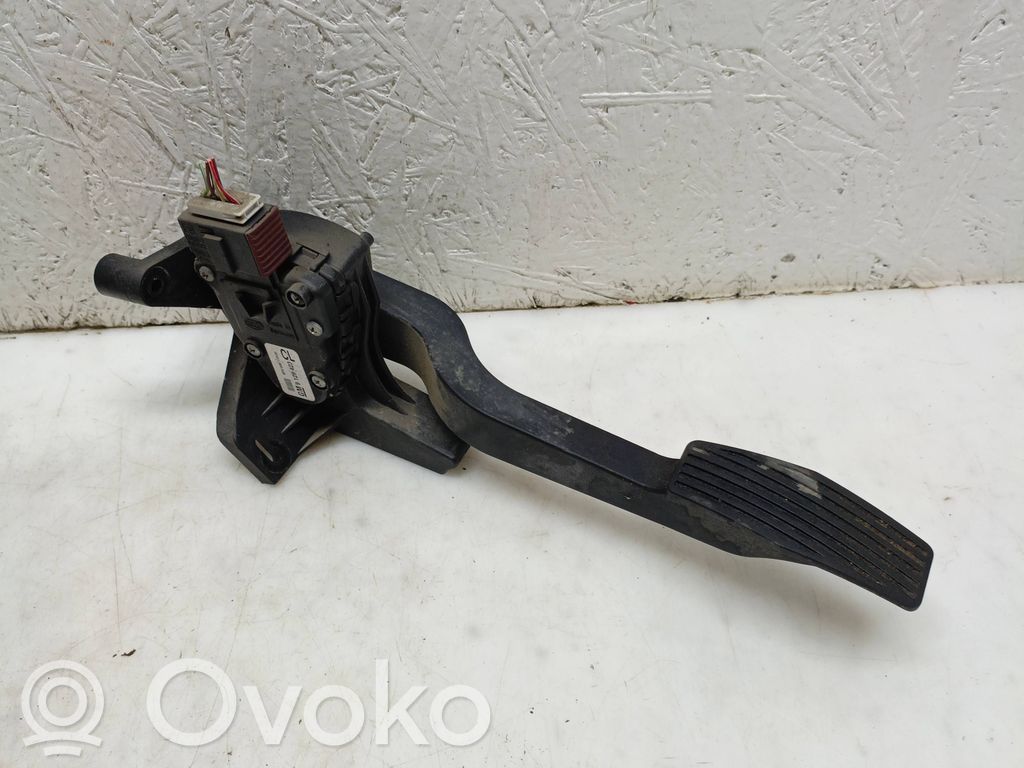 Opel Corsa C Akceleratoriaus pedalas 