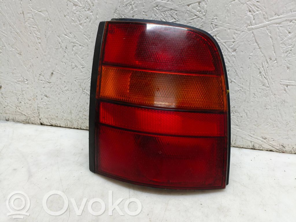 Lampa tylna   E110026