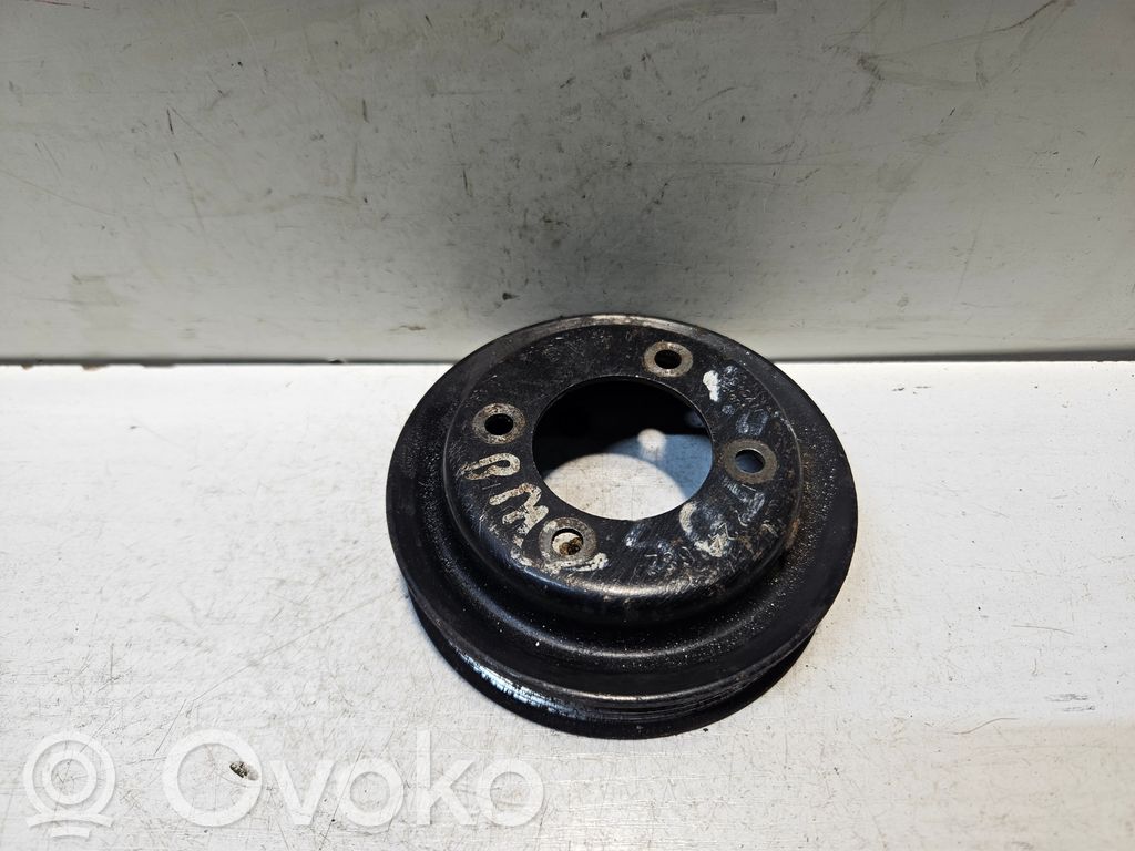 BMW 5 E39 Water pump pulley 