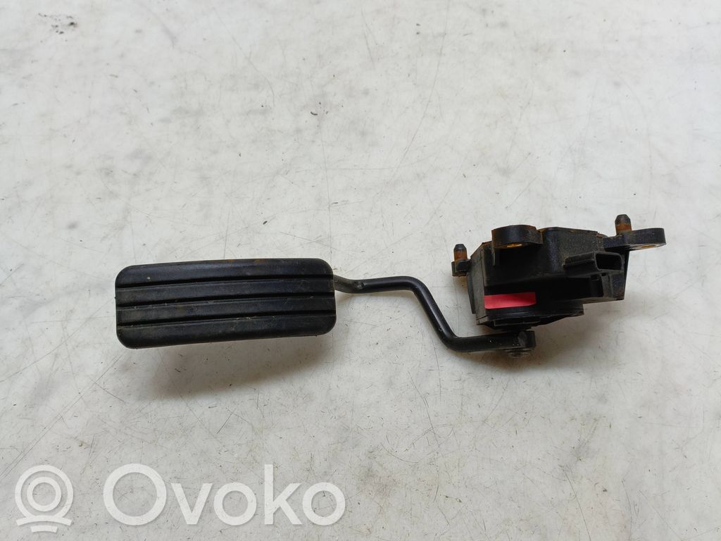 Renault Clio III Accelerator throttle pedal 