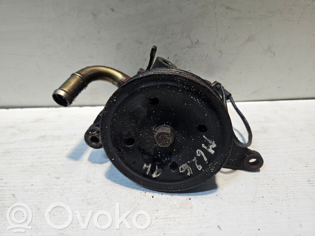 Mazda 626 Power steering pump 