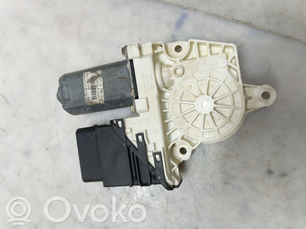 Volkswagen PASSAT B6 Motorino alzacristalli della portiera posteriore 
