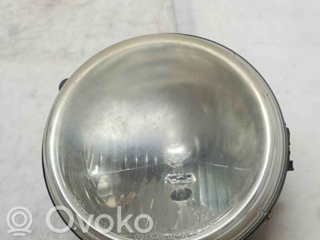 Headlight/headlamp   E11021002