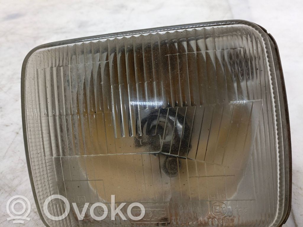 DAF 400-Series 428-435 Lampa przednia 