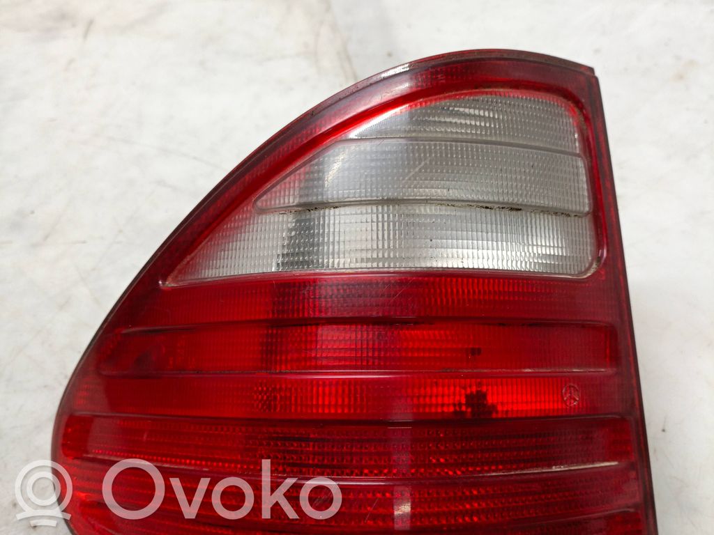 Mercedes-Benz E W210 Rear/tail lights 