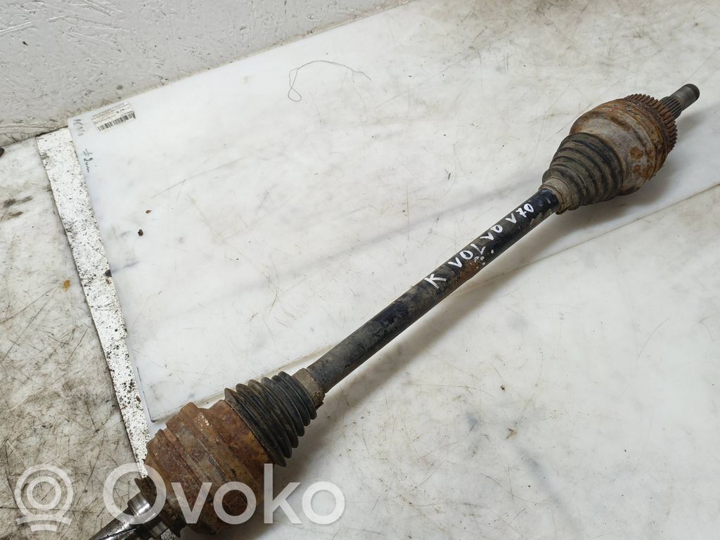Volvo S70  V70  V70 XC Półoś tylna 