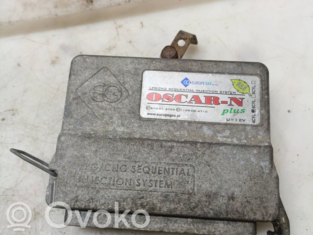 Audi A6 S6 C5 4B Nestekaasun ohjainlaite/moduuli (LPG) 