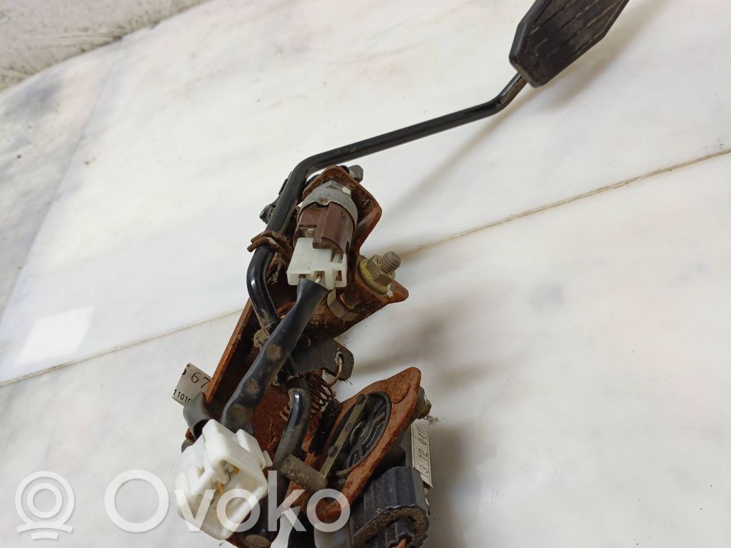 Mazda Premacy Accelerator throttle pedal 