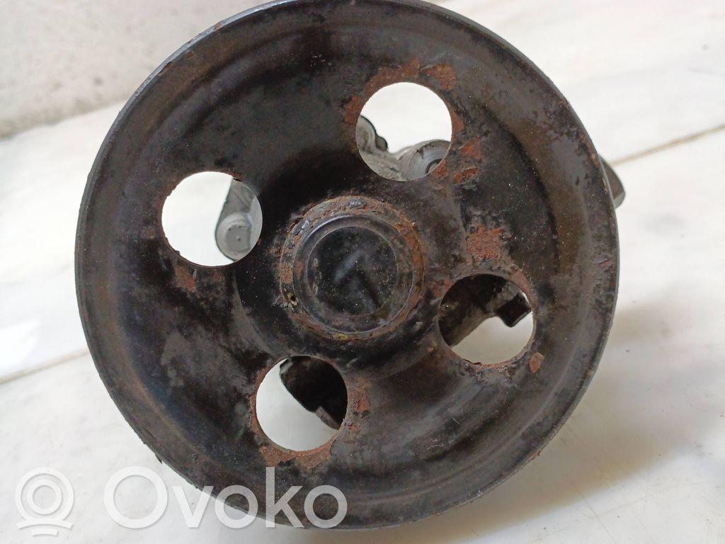 Hyundai Sonata Power steering pump 