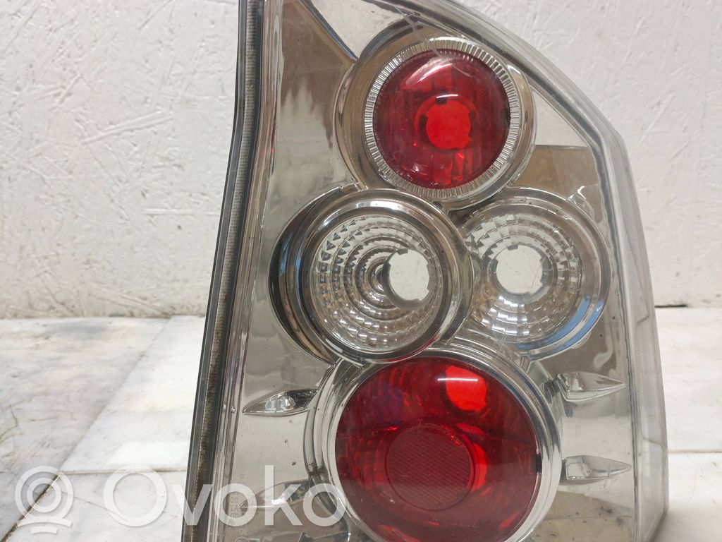 Opel Vectra C Lampa tylna 