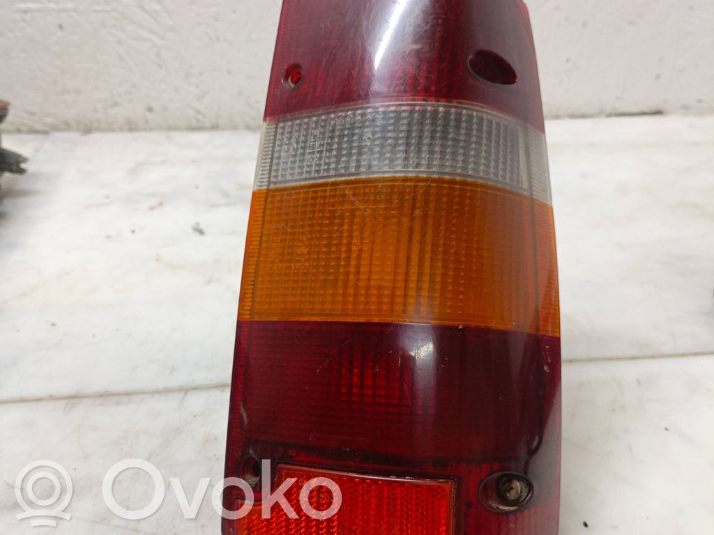 Opel Frontera A Lampa tylna 