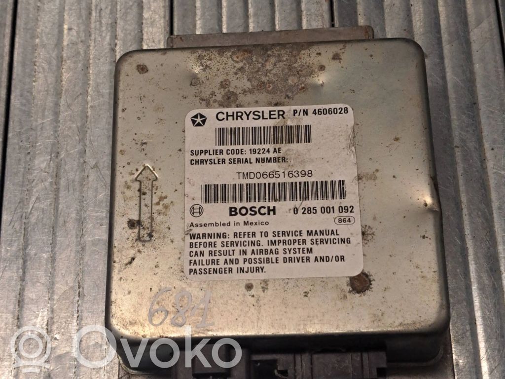 Chrysler Stratus Airbag control unit/module 