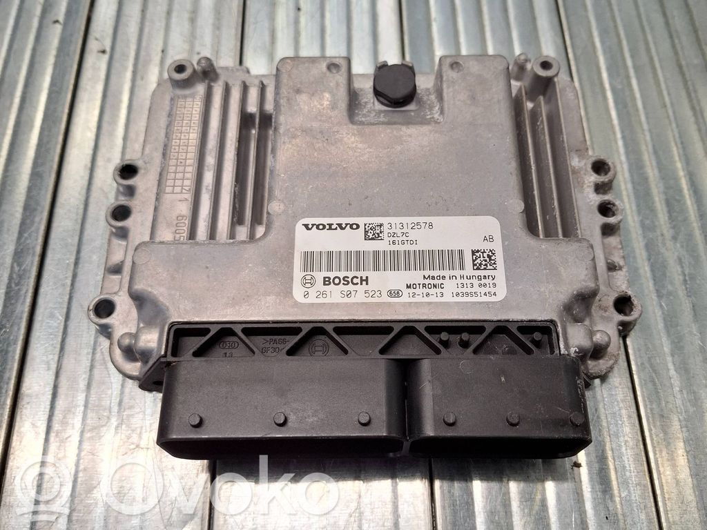 Engine control unit/module   31312578,0261S07523,1039S51454