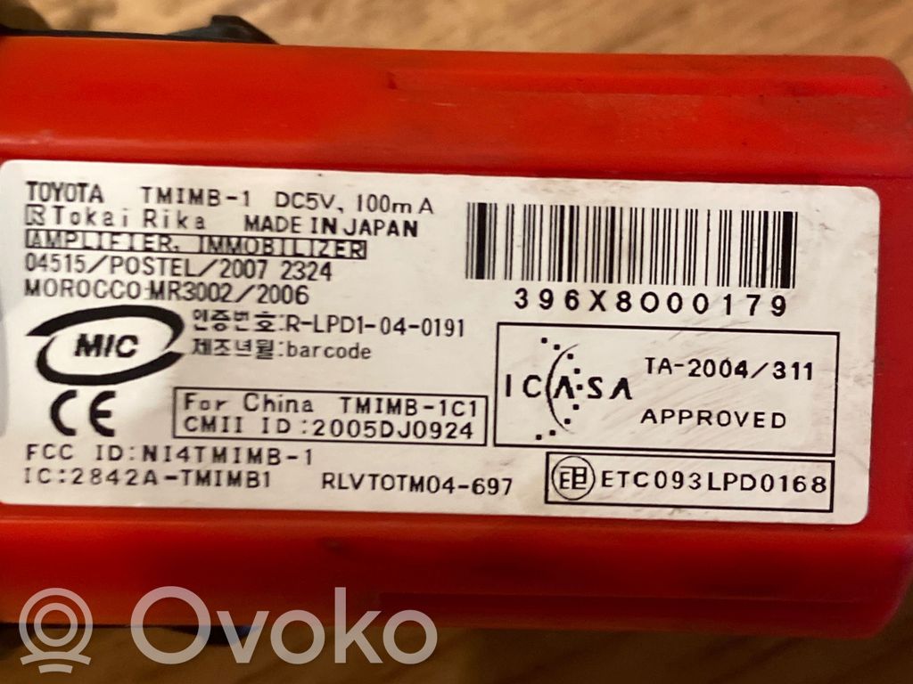 Toyota Avensis T270 Przycisk zapłonu Start / Stop 