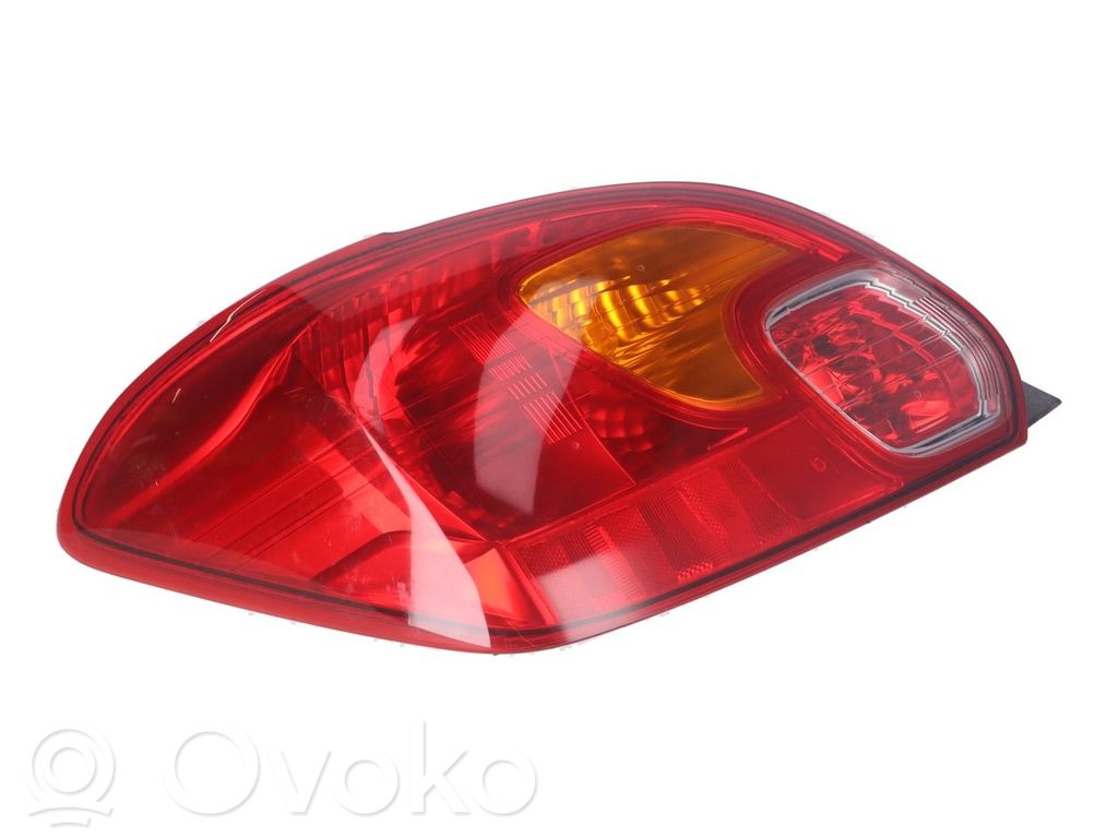Mitsubishi Space Star Lampă spate în caroserie 