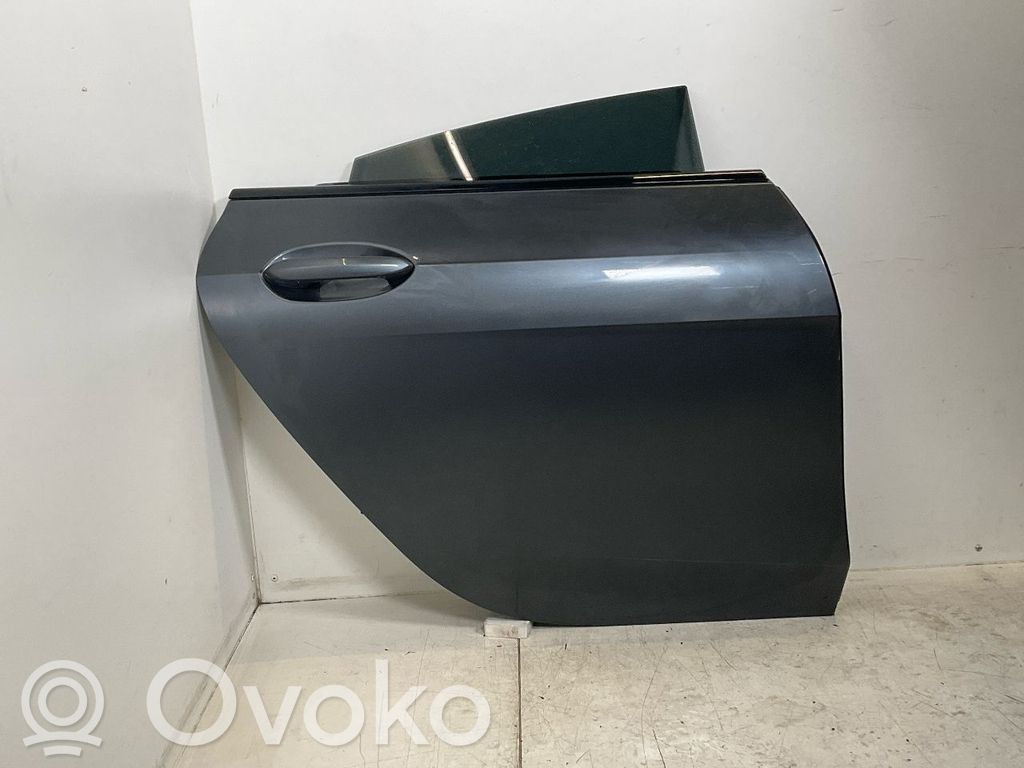 BMW 2 F44 Galinės durys 