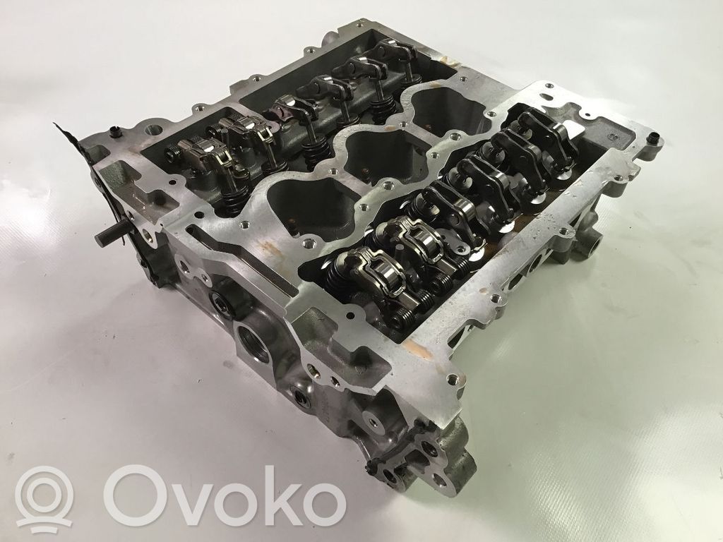 Ford Fiesta Chiulasă motor 