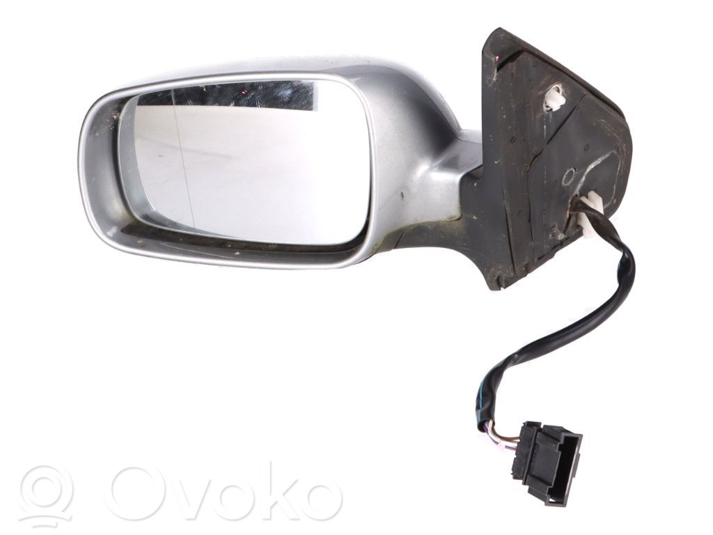 Volkswagen Golf IV Elektryczne lusterko boczne drzwi przednich 