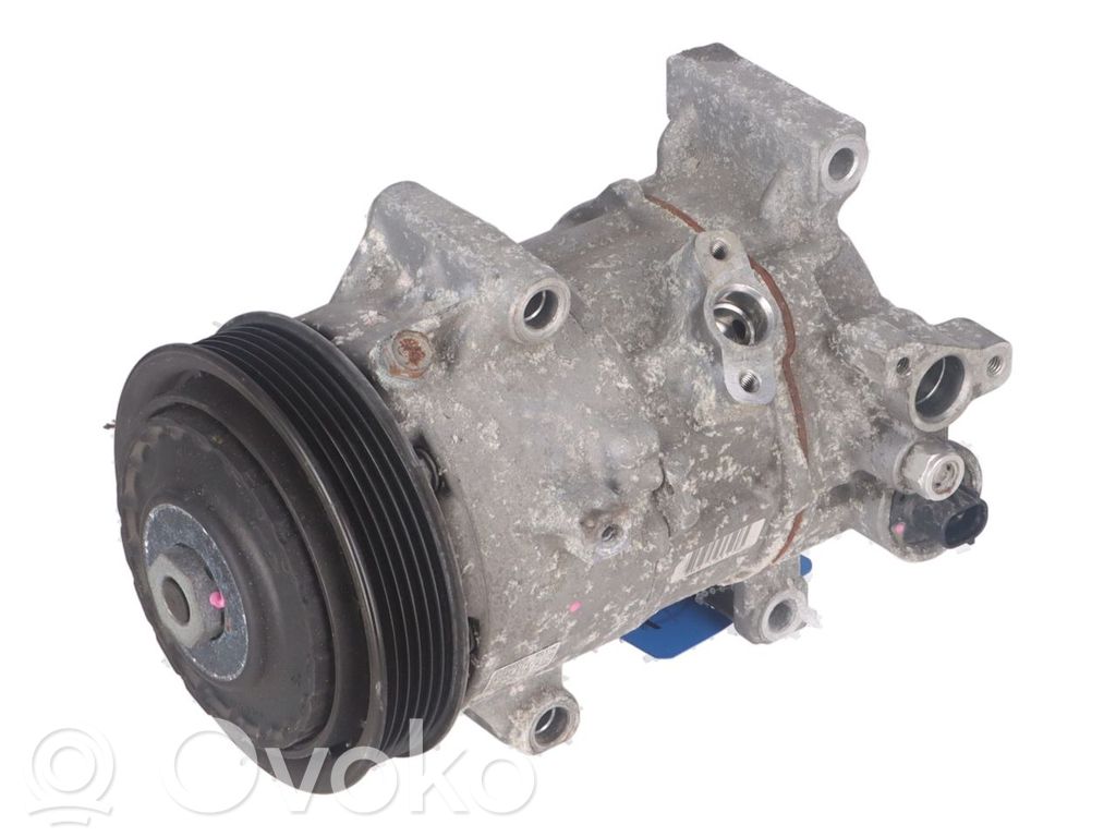Toyota Avensis T270 Air conditioning (A/C) compressor (pump) 