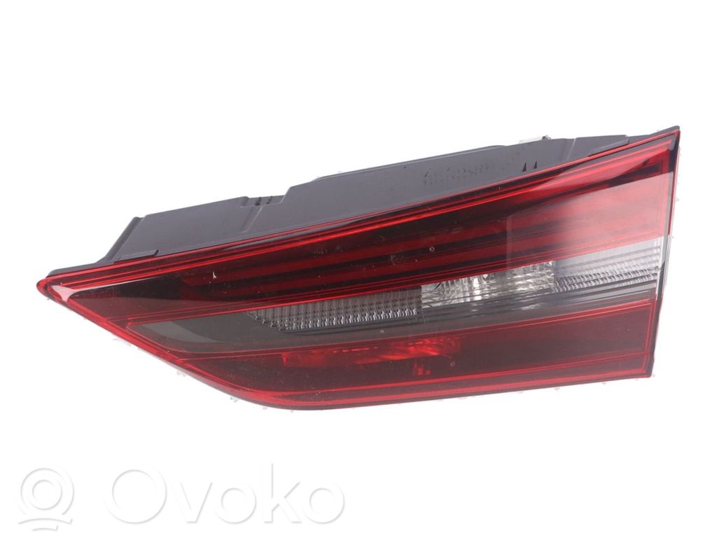 Opel Grandland X Tailgate rear/tail lights 