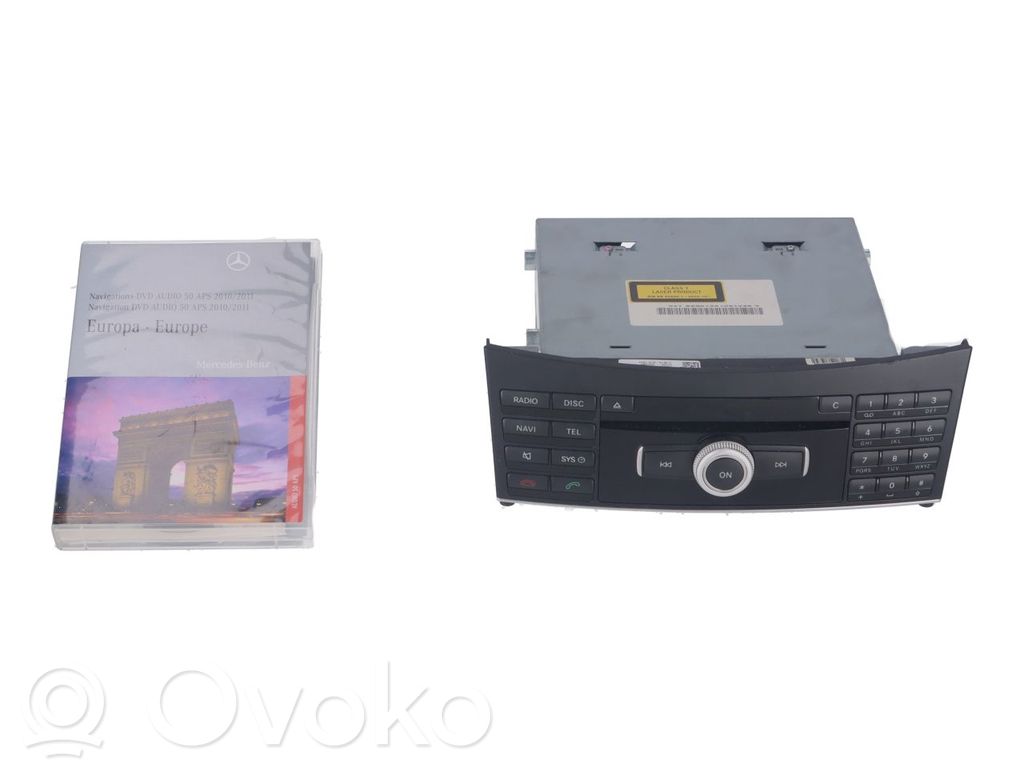 Mercedes-Benz E W212 Unitate principală radio/CD/DVD/GPS 