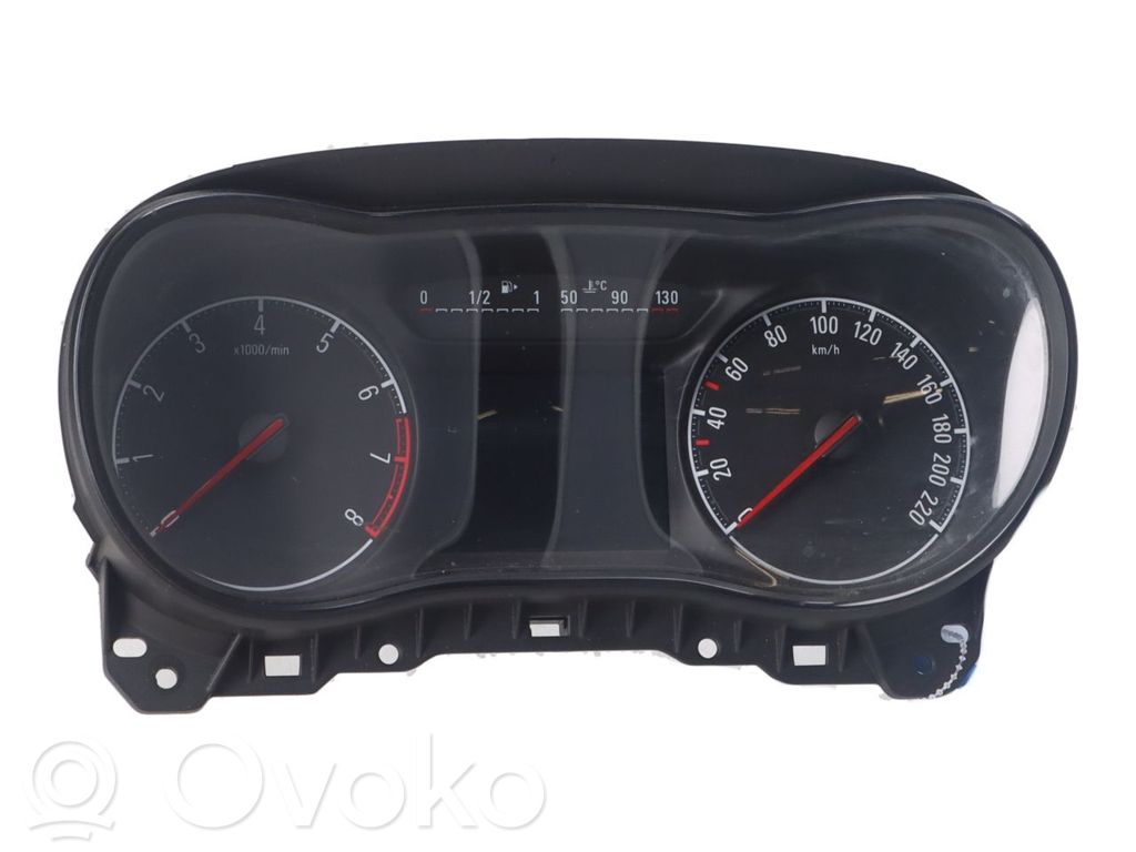 Opel Corsa E Nopeusmittari (mittaristo) 