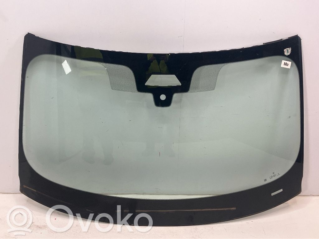 BMW XM Front windscreen/windshield window 