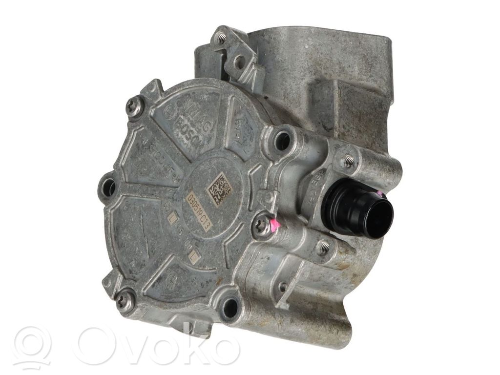 Volkswagen T-Roc Vacuum pump 