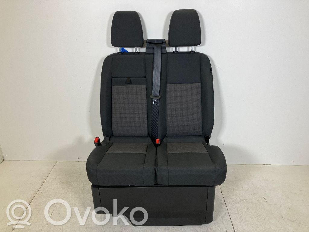 Kuljettajan istuin   R165