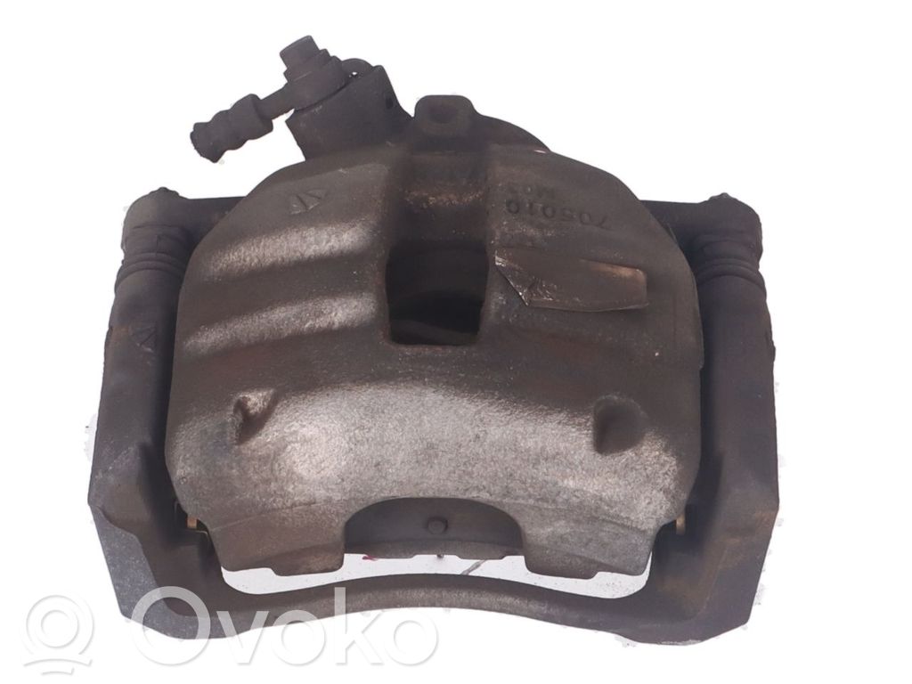 Peugeot 308 SW  Front brake caliper 