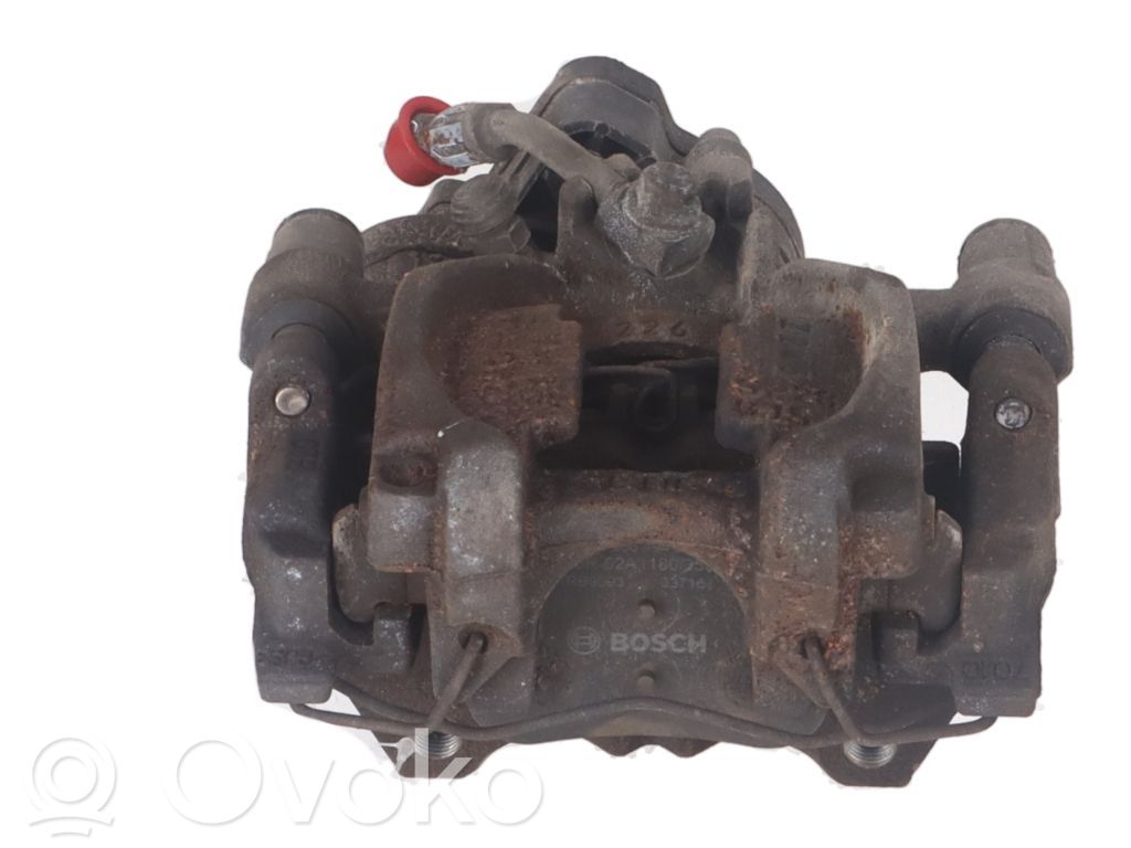Audi A3 S3 8V Tylny zacisk hamulcowy 