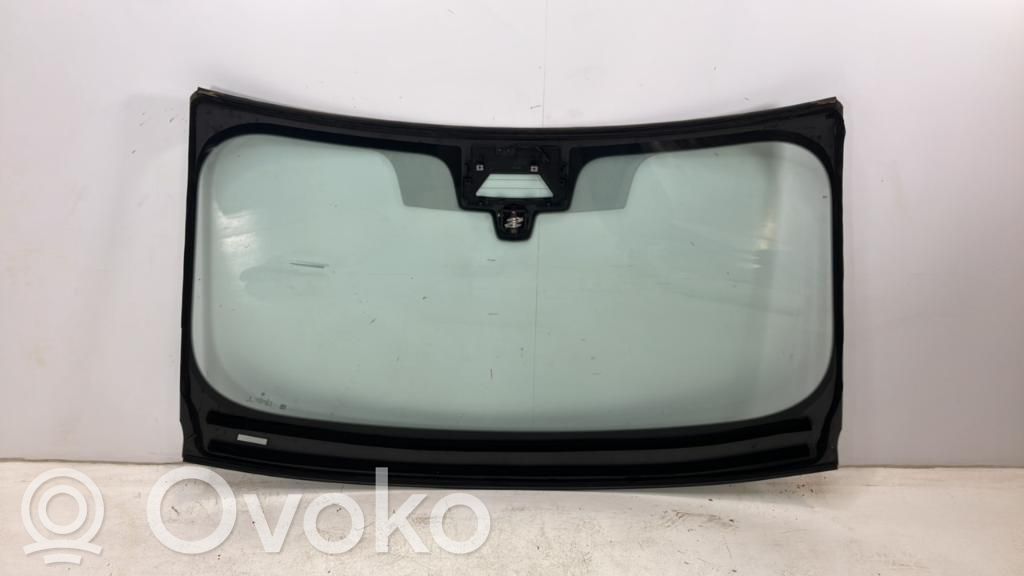 BMW XM Front windscreen/windshield window 