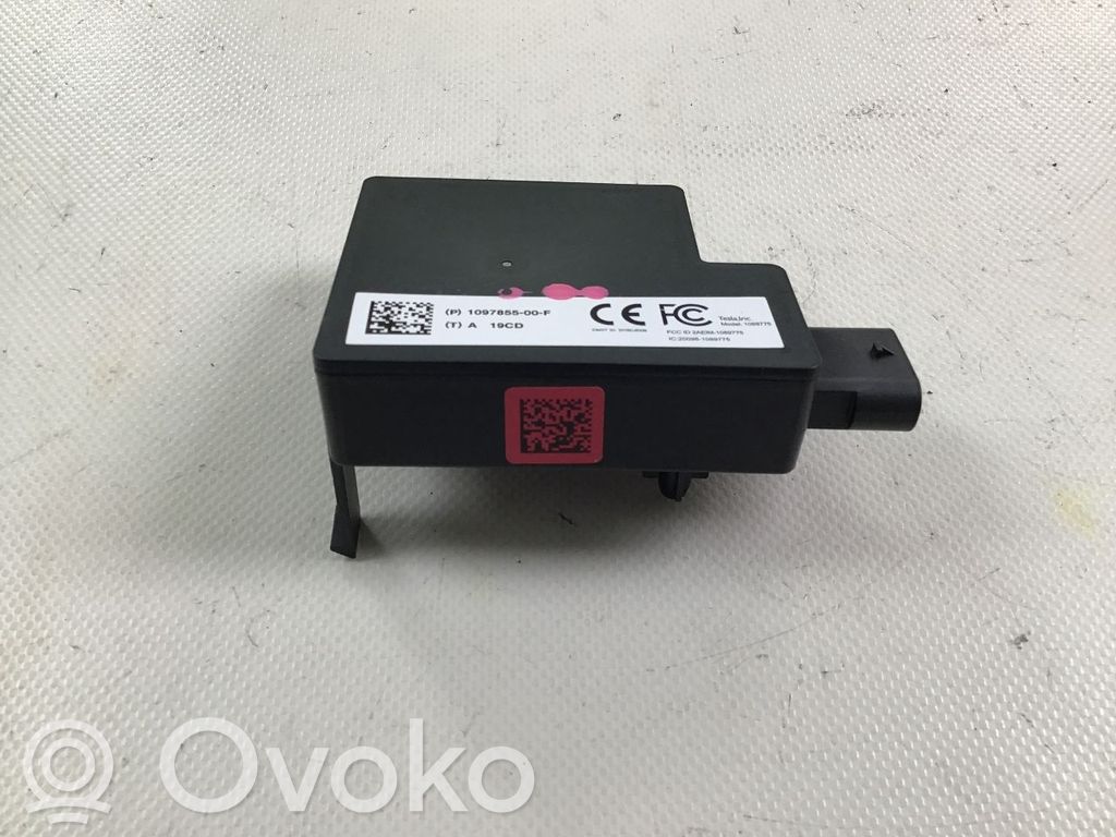 Tesla Model 3 Other control units/modules 