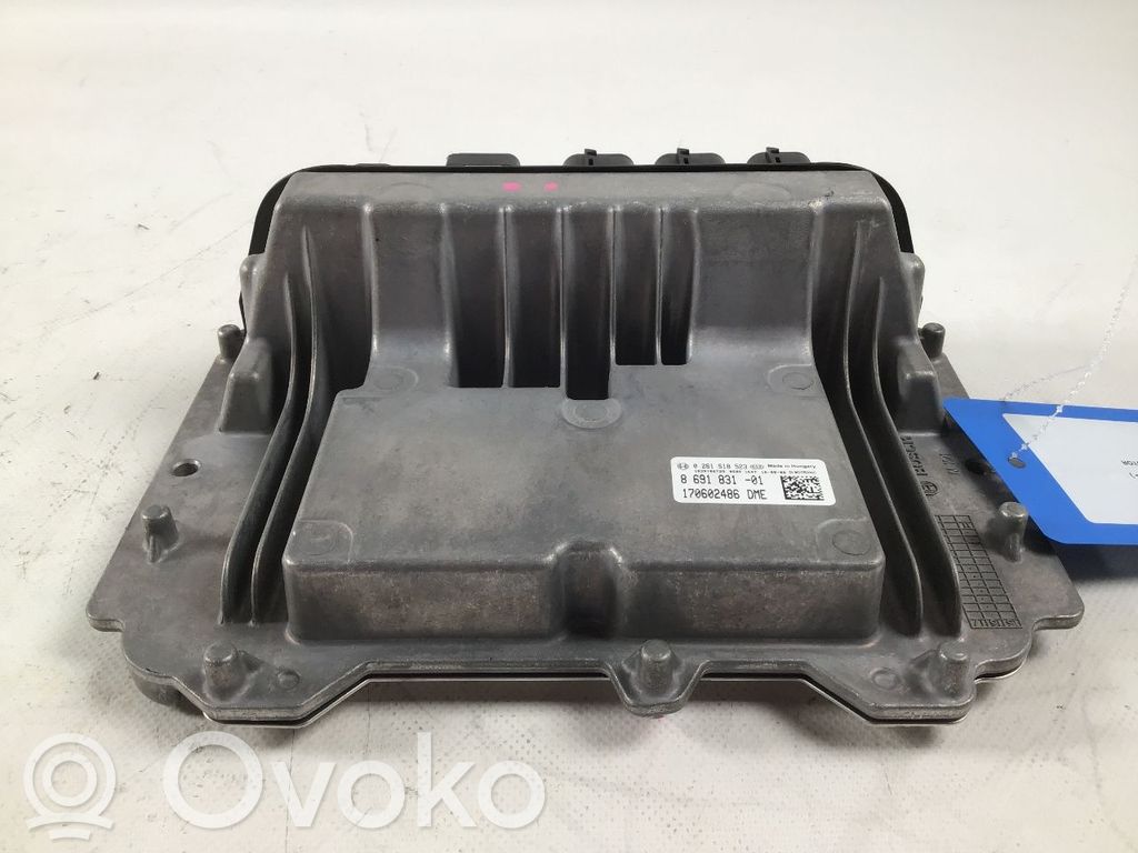 Mini One - Cooper F56 F55 Engine control unit/module 