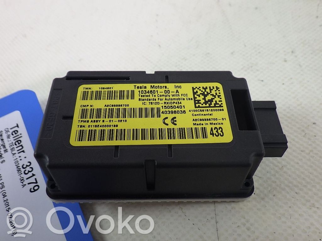 Tesla Model S Other control units/modules 