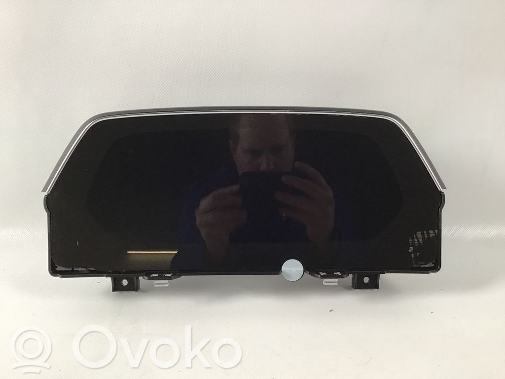 Audi e-tron Speedometer (instrument cluster) 