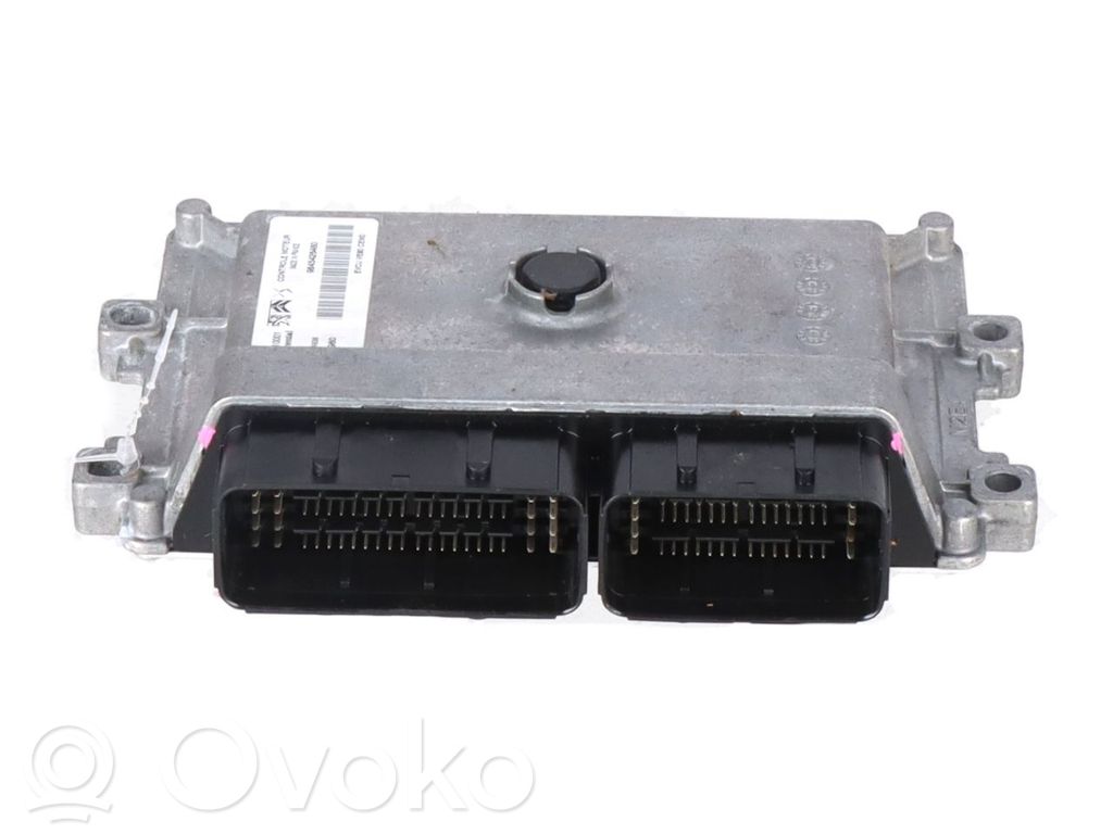 Opel Vivaro Unitate/modul de control motor 