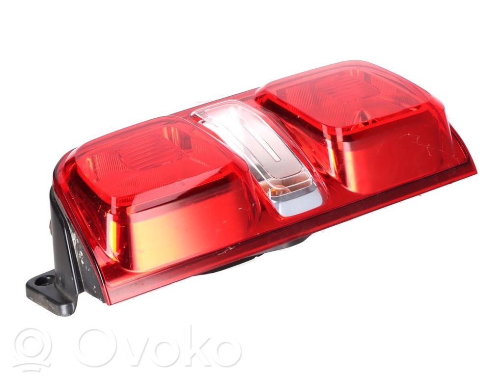 Opel Vivaro Luci posteriori